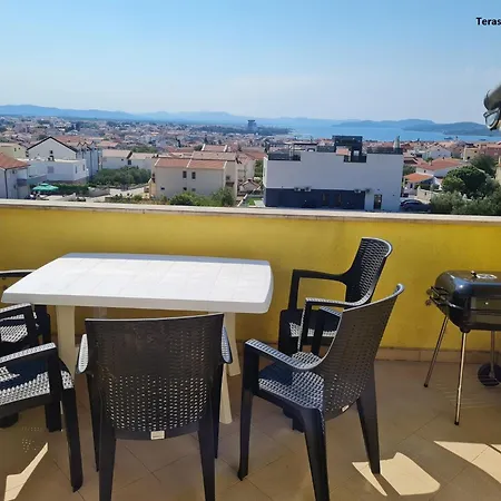 Aniko * Vodice