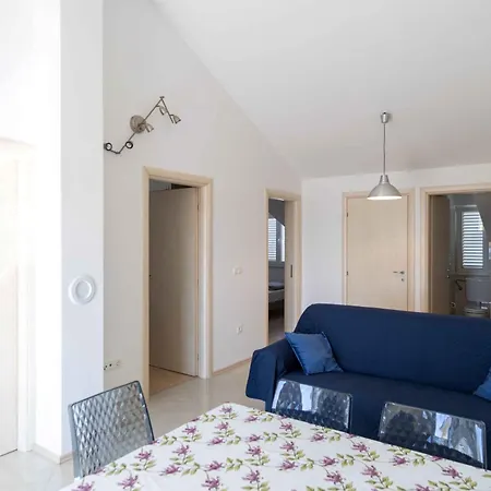 Aniko Apartment